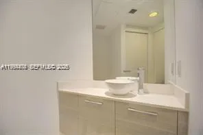 $4,700 | 650 Northeast 32nd Street, Unit 4108, Miami, FL 33137