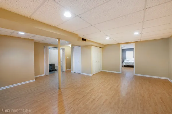 $400,000 | 735 Nashua Court, Crystal Lake, IL 60012