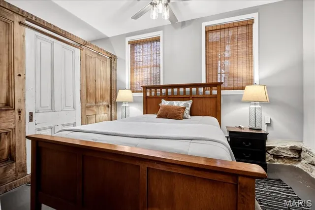 $1,800 | 1010 Allen Avenue, Unit REAR/CARRIAGE HOUSE, St. Louis, MO 63104