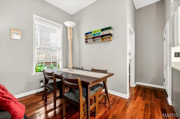 $1,600 | 1010 Allen Avenue, Unit REAR/CARRIAGE HOUSE, St. Louis, MO 63104