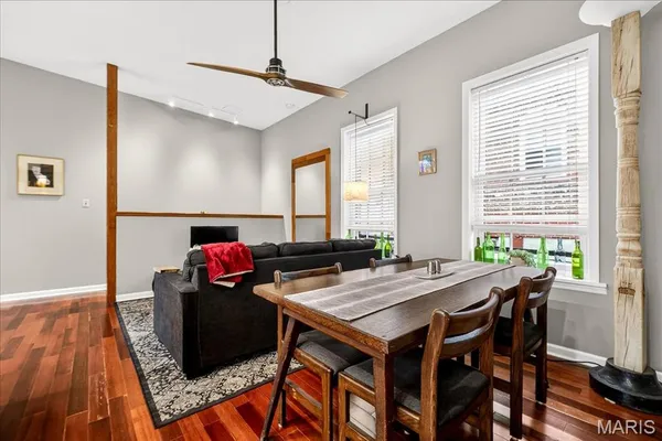 $1,600 | 1010 Allen Avenue, Unit REAR/CARRIAGE HOUSE, St. Louis, MO 63104