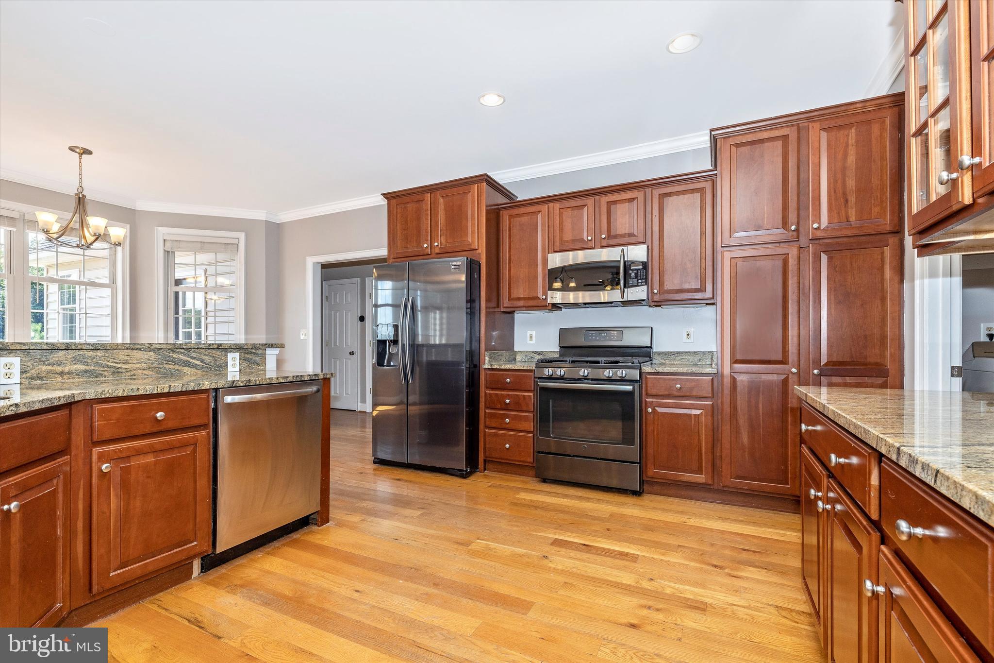 11129 Liberty Road Frederick, MD 21701 - Photo 6 of 44 Cabinets with pull out drawers in cupboards