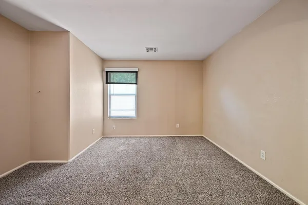 $2,150 | 8205 South 45th Lane, Laveen, AZ 85339