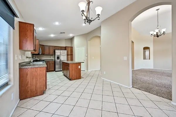 $2,150 | 8205 South 45th Lane, Laveen, AZ 85339