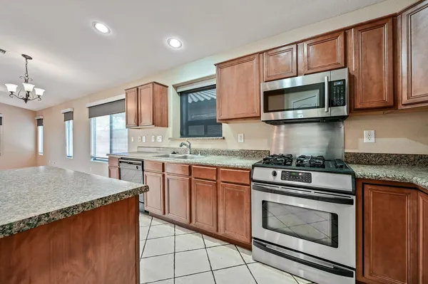 $2,150 | 8205 South 45th Lane, Laveen, AZ 85339