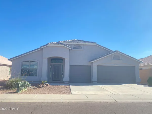 $2,750 | 3915 West Potter Drive, Glendale, AZ 85308