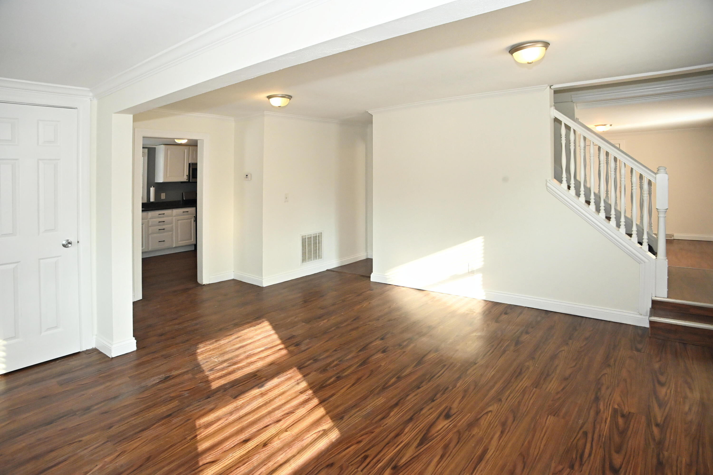 522 South Calumet Road Chesterton, IN 46304 - Photo 5 of 27 3000x2000