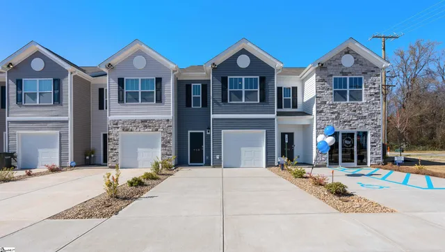 $263,650 | 708 Embark Circle, Greer, SC 29651