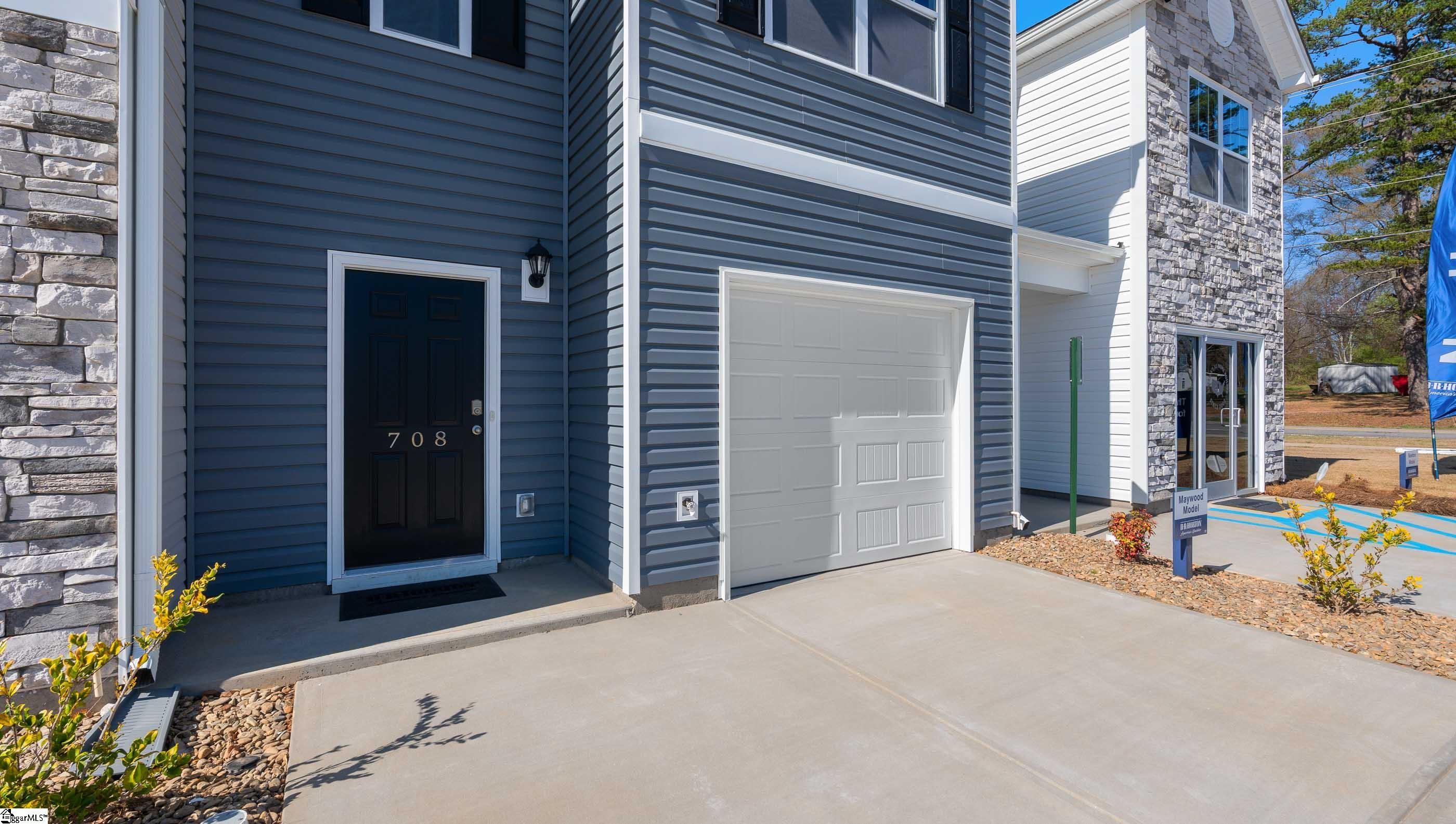 708 Embark Circle Greer, SC 29651 - Photo 5 of 42