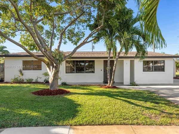 $3,900 | Coral Manor, Deerfield Beach, FL 33441
