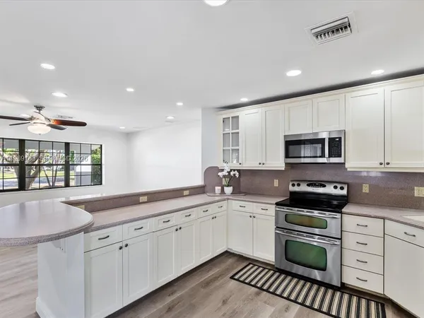 $3,900 | Coral Manor, Deerfield Beach, FL 33441