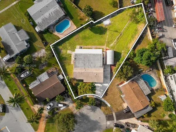 $3,900 | Coral Manor, Deerfield Beach, FL 33441