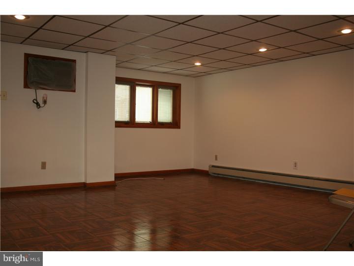 466 Rively Avenue Collingdale, PA 19023 - Photo 13 of 18 Unit #1