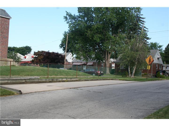 466 Rively Avenue Collingdale, PA 19023 - Photo 17 of 18 Exterior Side