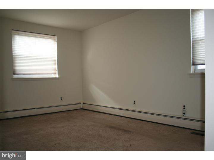 466 Rively Avenue Collingdale, PA 19023 - Photo 10 of 18 Unit #1
