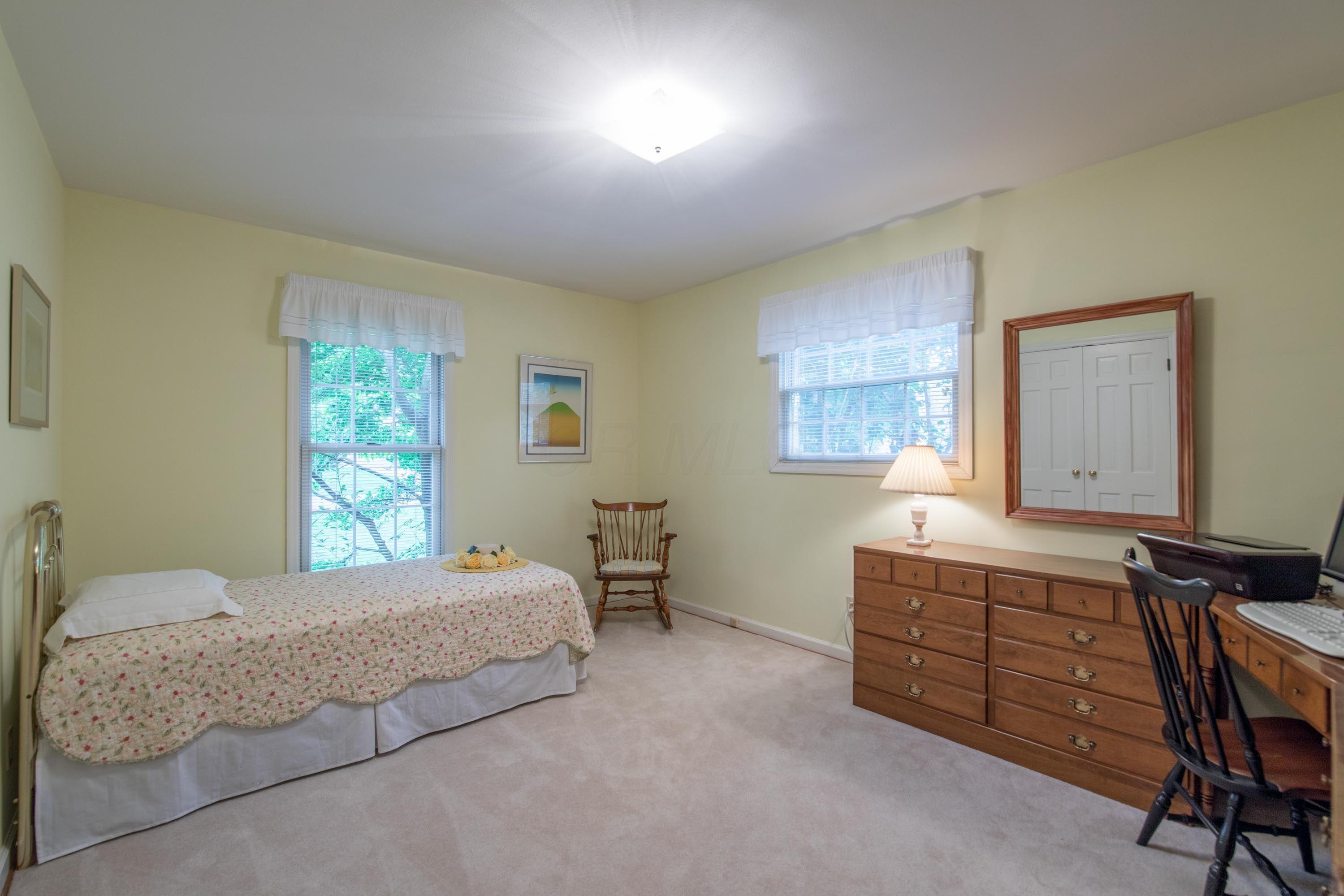 2119 Middlesex Road Columbus, OH 43220 - Photo 23 of 40