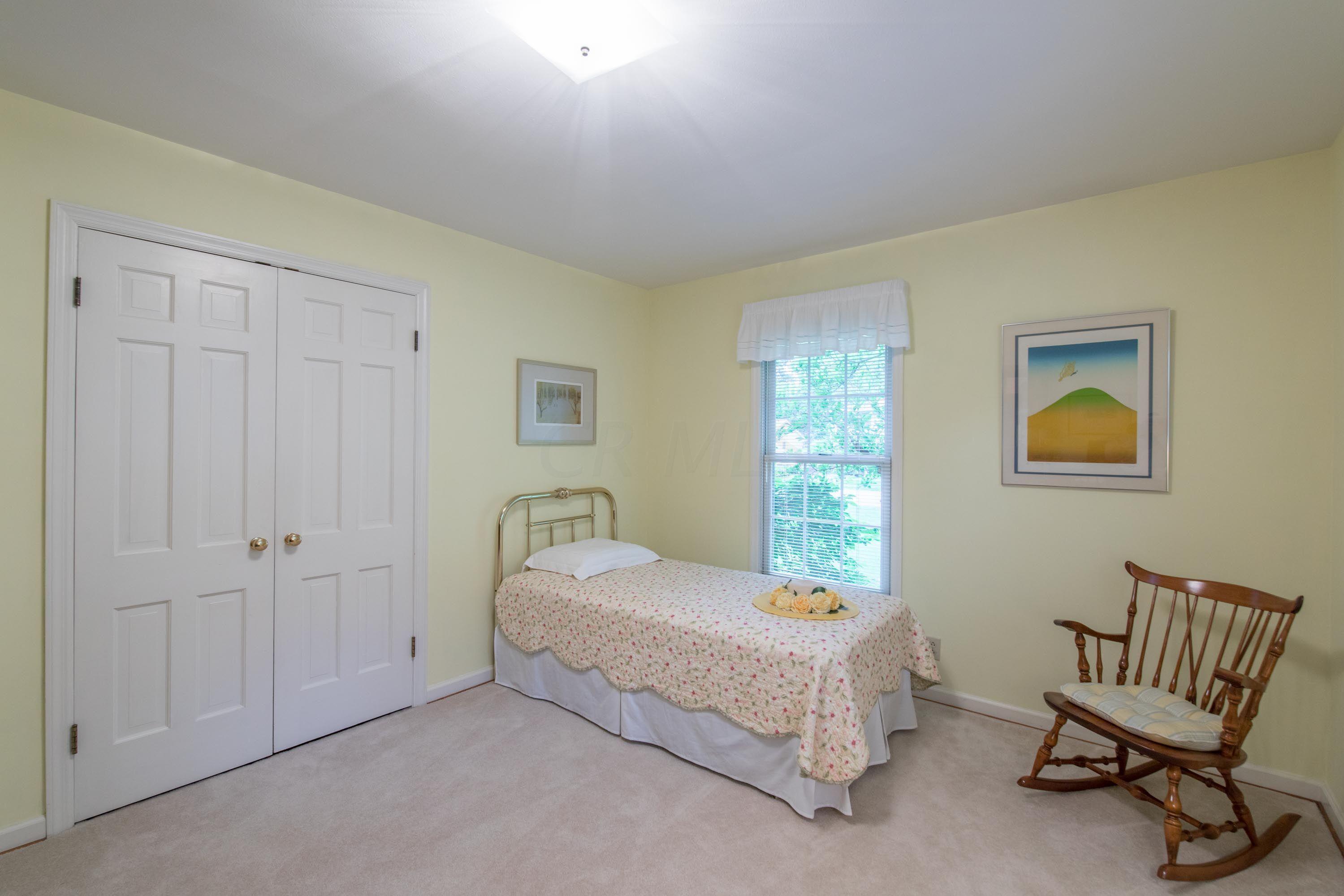 2119 Middlesex Road Columbus, OH 43220 - Photo 24 of 40