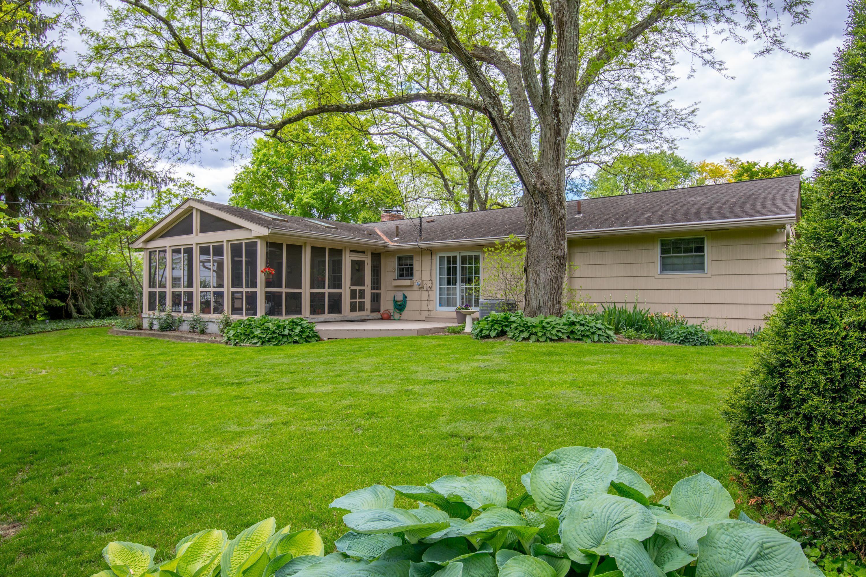 2119 Middlesex Road Columbus, OH 43220 - Photo 29 of 40
