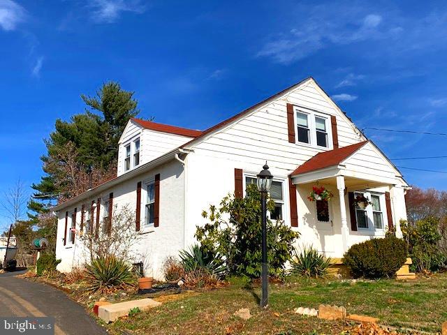1061 Ford Road Bensalem, PA 19020 - Photo 2 of 35 Gallery Image 2