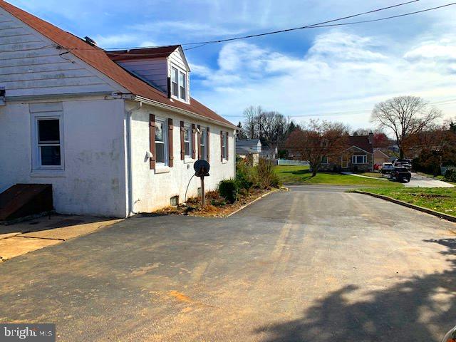1061 Ford Road Bensalem, PA 19020 - Photo 3 of 35 Gallery Image 3