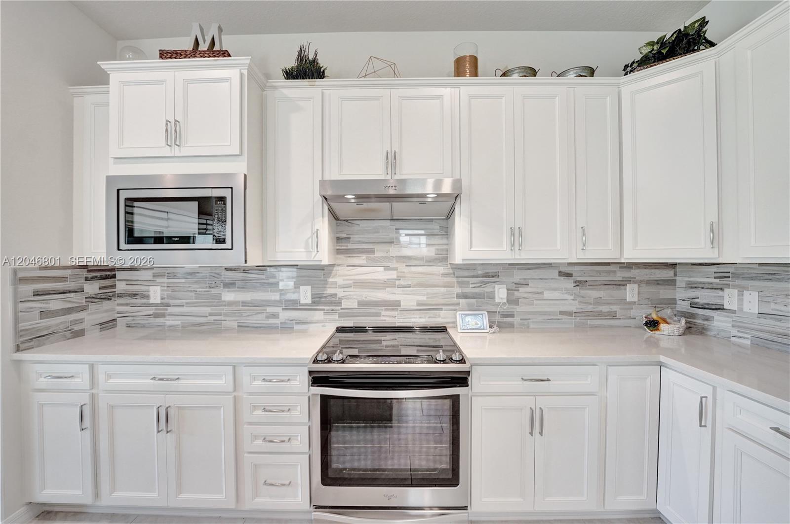 21982 Canadensis Circle, Unit 101 Boca Raton, FL 33428 - Photo 8 of 53