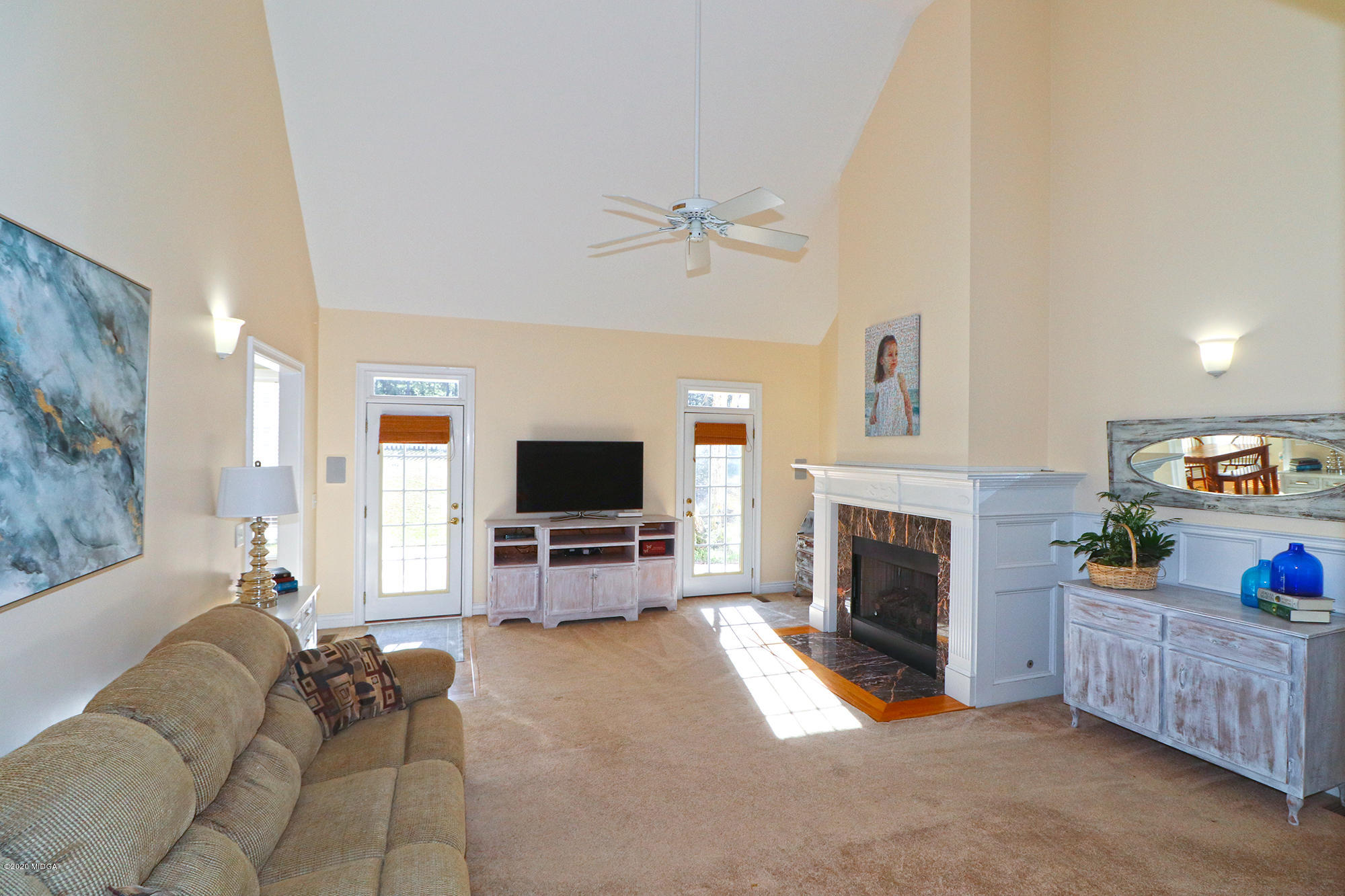 1577 Pate Road Juliette, GA 31046 - Photo 23 of 62 1577 Pate Rd - Living Room 1