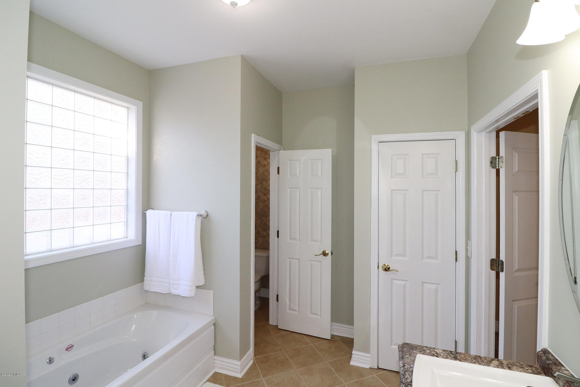 1577 Pate Road Juliette, GA 31046 - Photo 37 of 62 1577 Pate Rd - Master Bathroom 2
