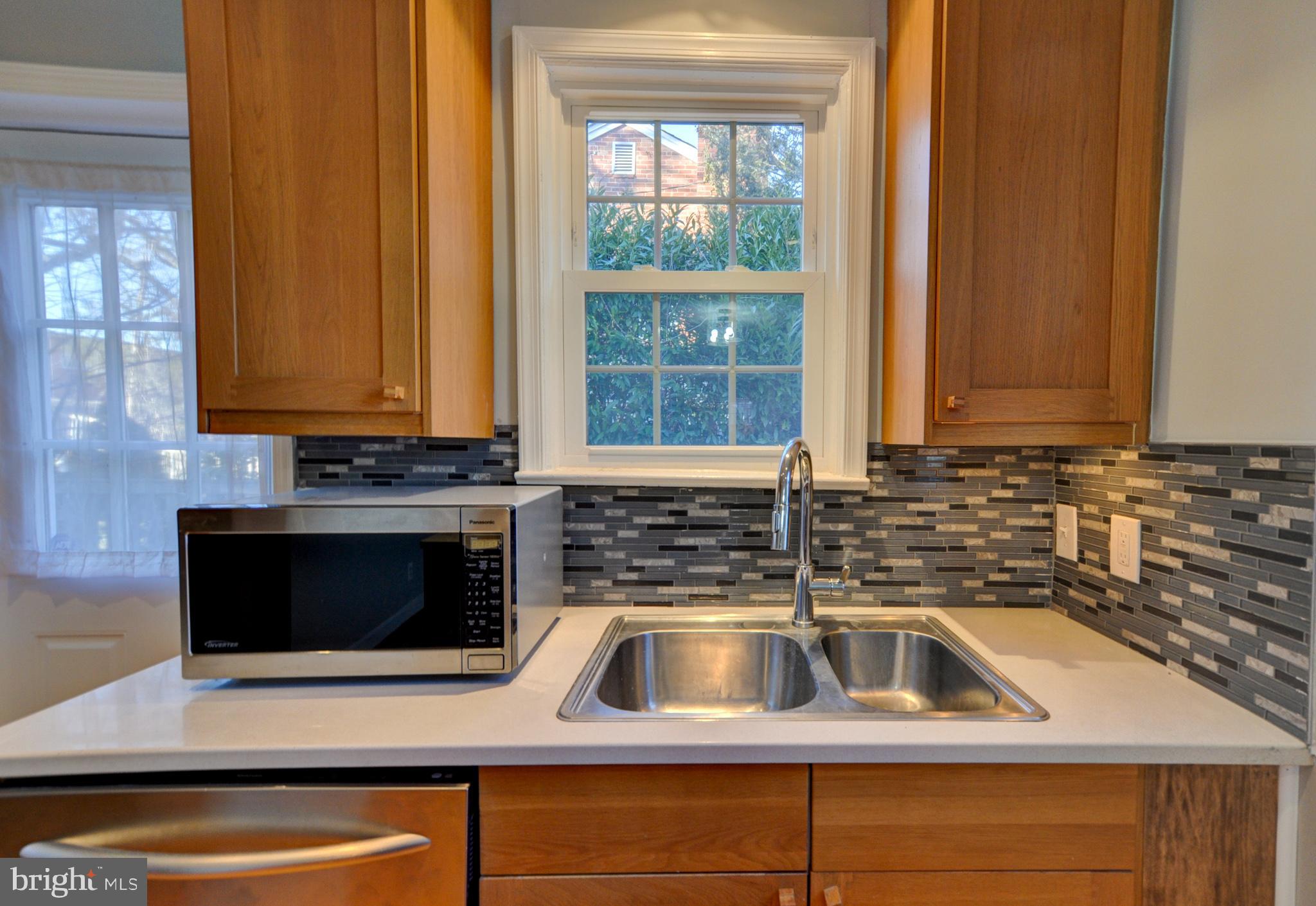 1906 Brisbane Street Silver Spring, MD 20902 - Photo 12 of 46 Gallery Image 12