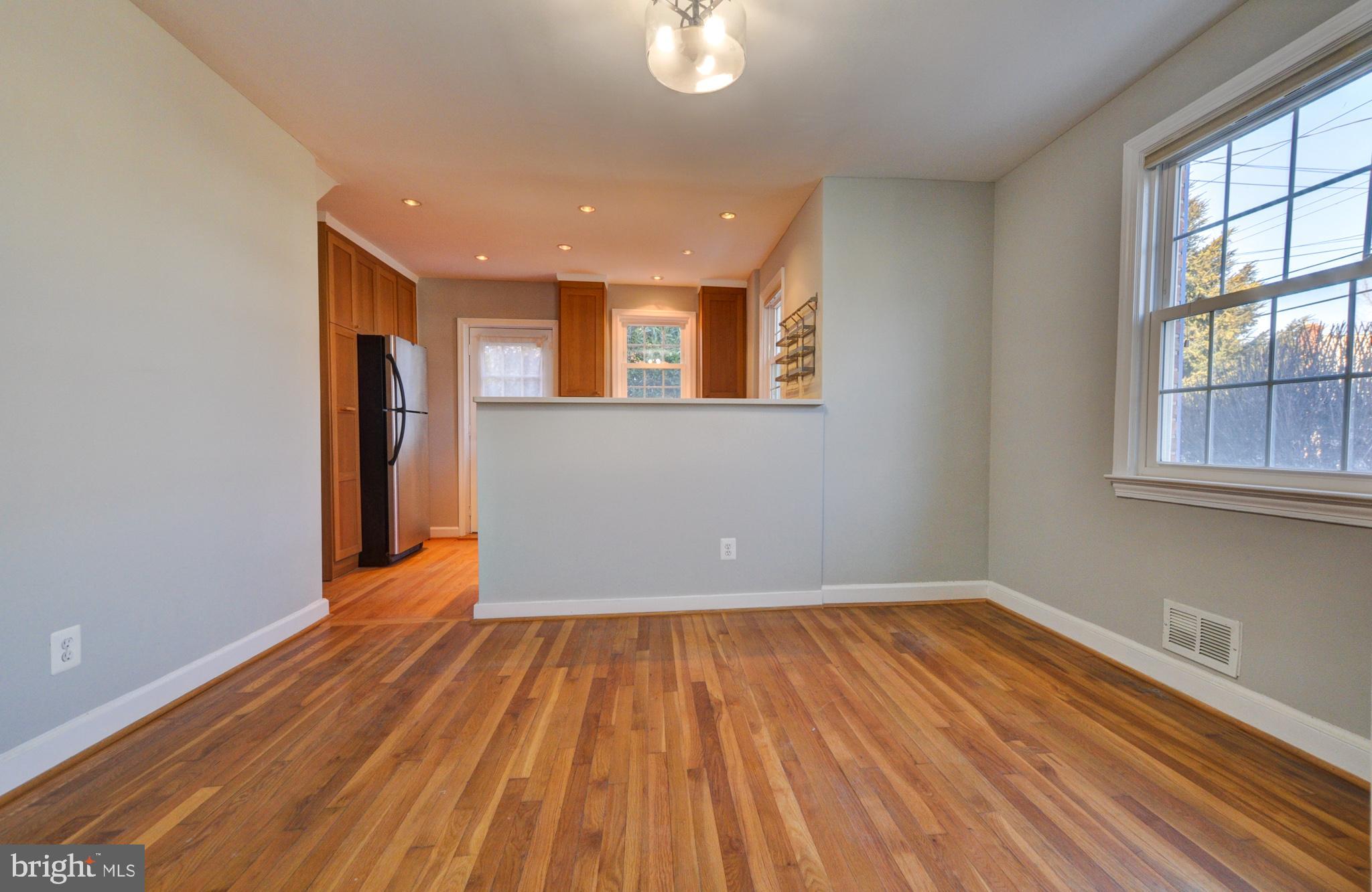 1906 Brisbane Street Silver Spring, MD 20902 - Photo 17 of 46 Gallery Image 17