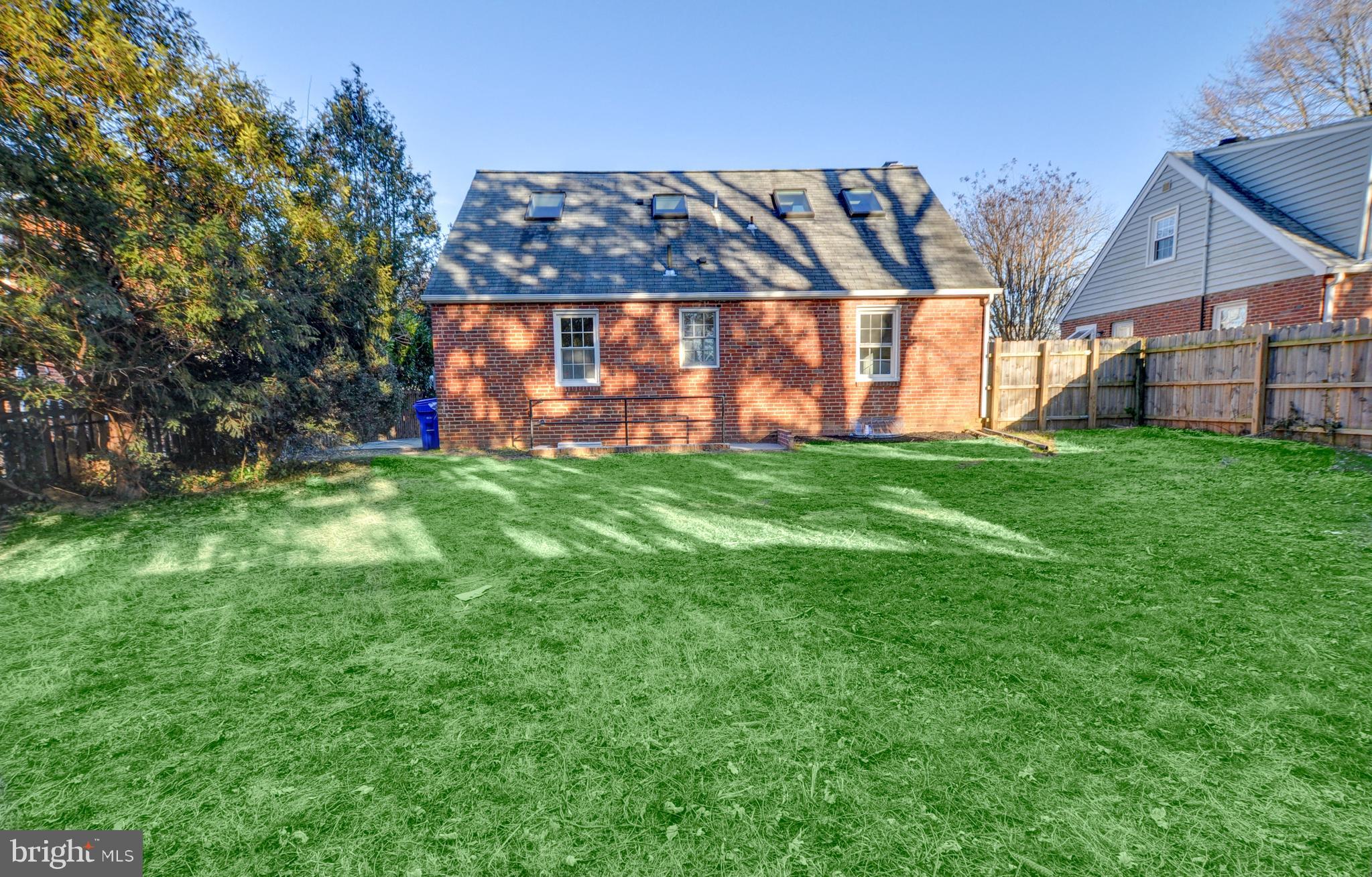 1906 Brisbane Street Silver Spring, MD 20902 - Photo 5 of 46 Gallery Image 5