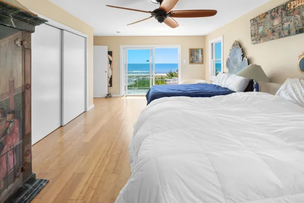 $1,295,000 | 273 Lewis Walk, Ocean Beach, NY 11770