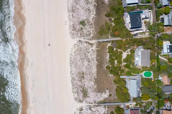 $1,295,000 | 273 Lewis Walk, Ocean Beach, NY 11770