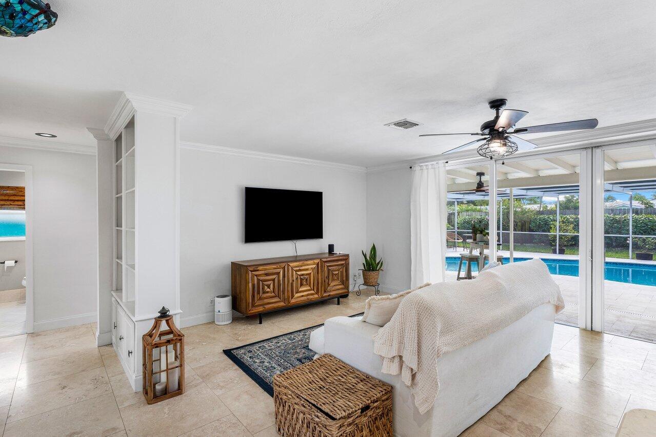 1312 Southwest 7th Street Boca Raton, FL 33486 - Photo 14 of 39 Great Rm 4