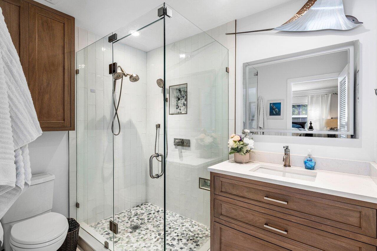 1312 Southwest 7th Street Boca Raton, FL 33486 - Photo 17 of 39 Master Bath