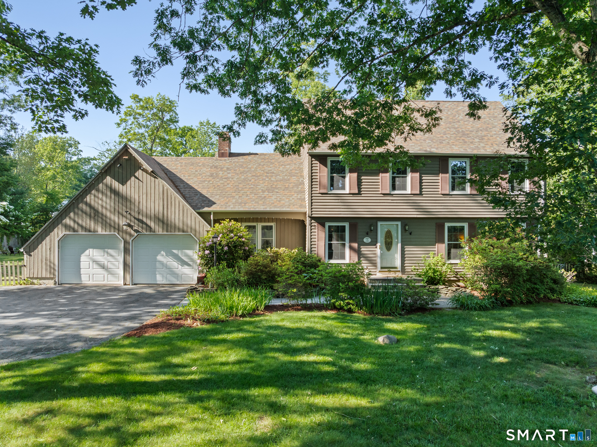 169 Tom Swamp Road Hamden, CT 06518 - Photo 1 of 40