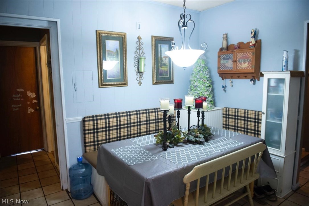 3335 Decamp Road Youngstown, OH 44511 - Photo 4 of 13