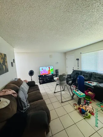 $540,000 | 1335 Olive Avenue, Sanger, CA 93657