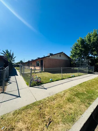 $559,000 | 1335 Olive Avenue, Sanger, CA 93657