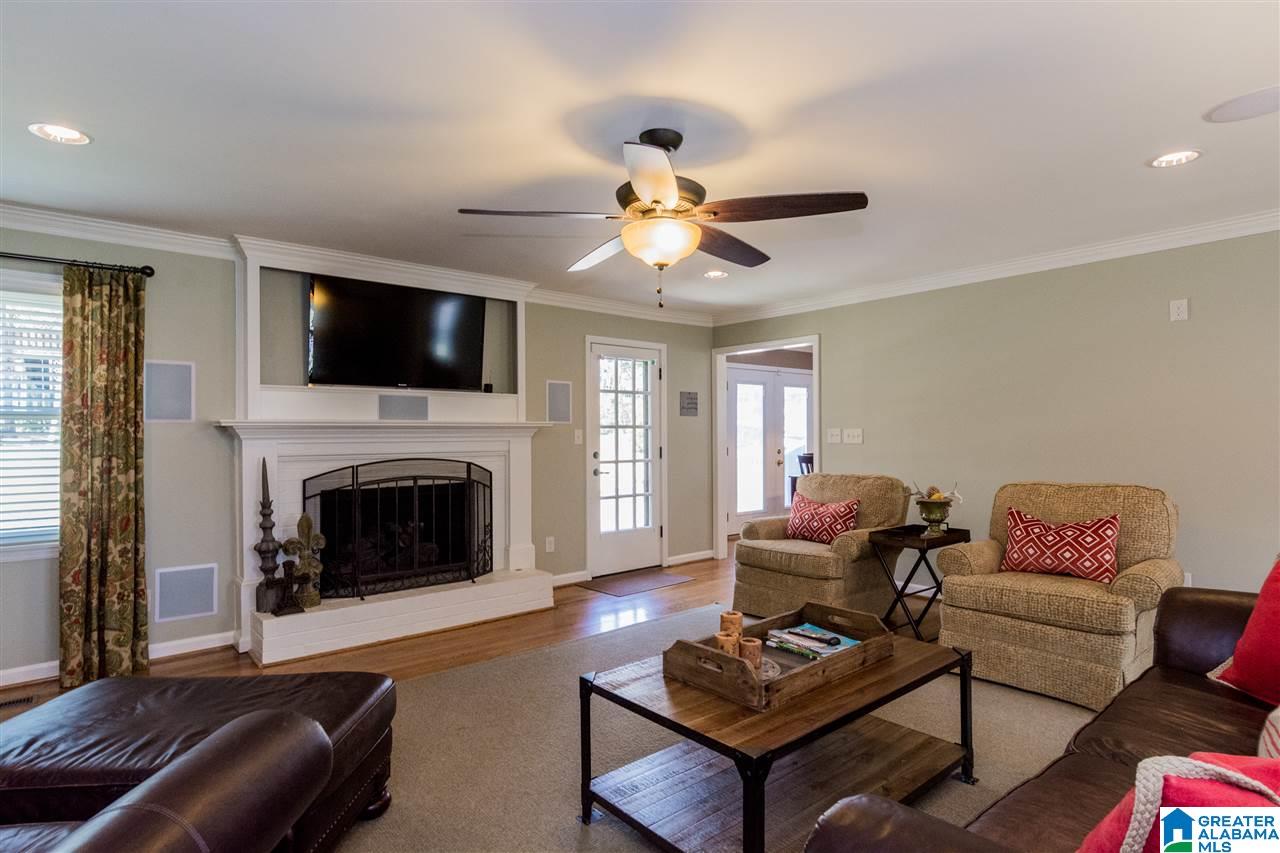 1330 Anglewood Drive Birmingham, AL 35216 - Photo 7 of 50