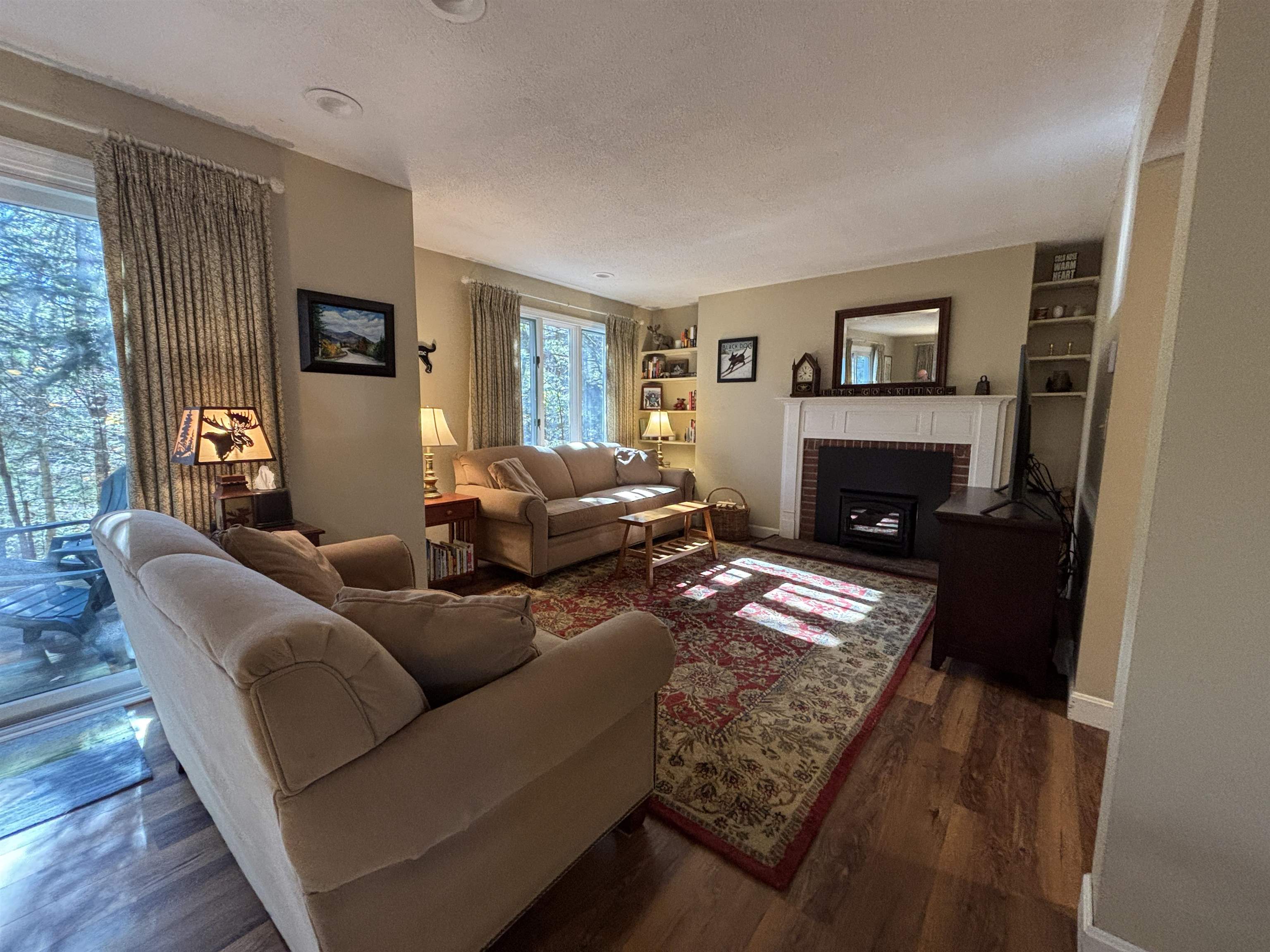 36 Tyler Spring Way, Unit 11 Waterville Valley, NH 03215 - Photo 4 of 33