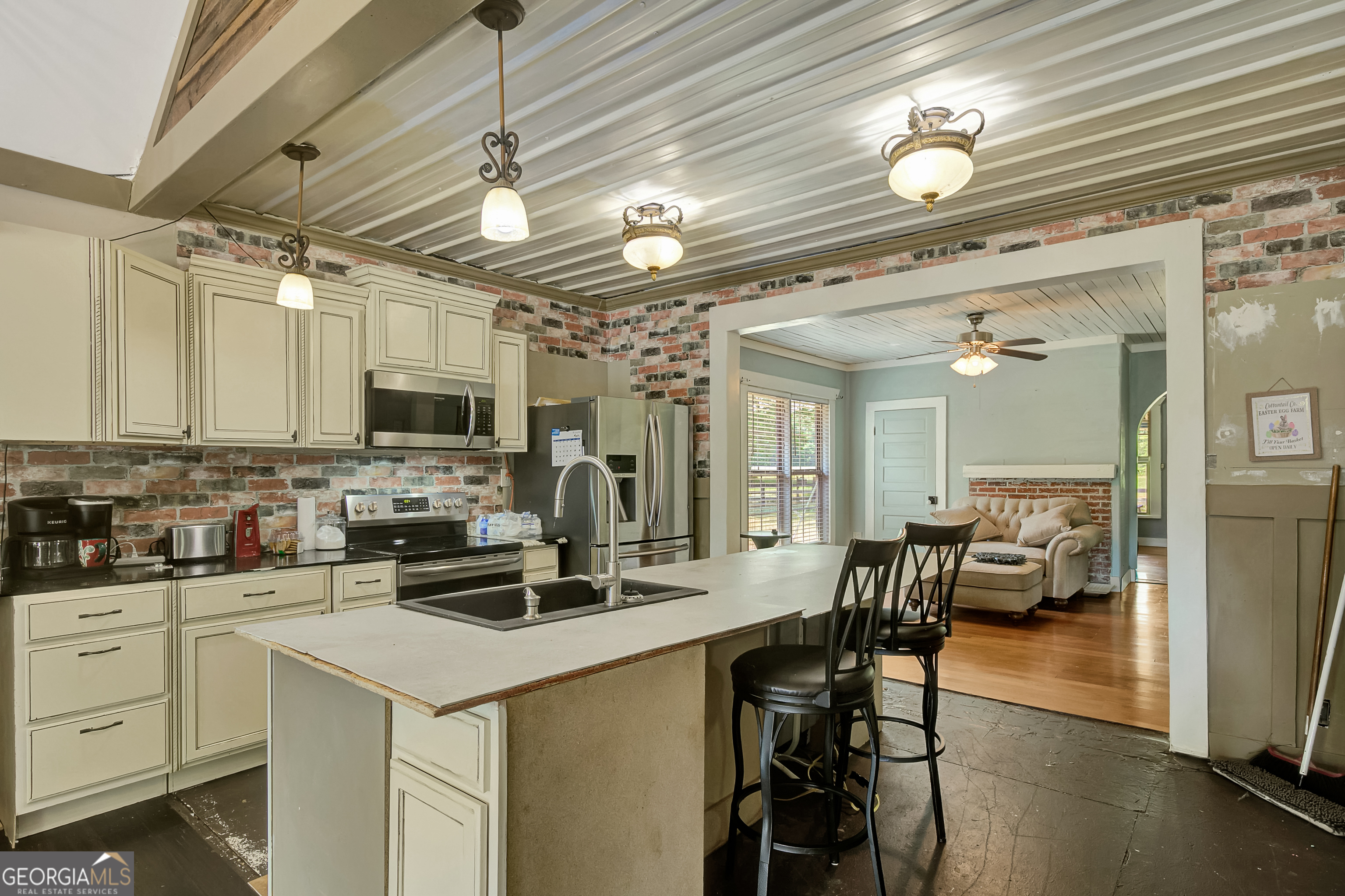 198 Matbeth Road Barnesville, GA 30204 - Photo 12 of 33