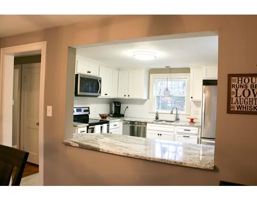 107 John Carver Road Reading, MA 01867 - Photo 8 of 24 Gallery Image 8