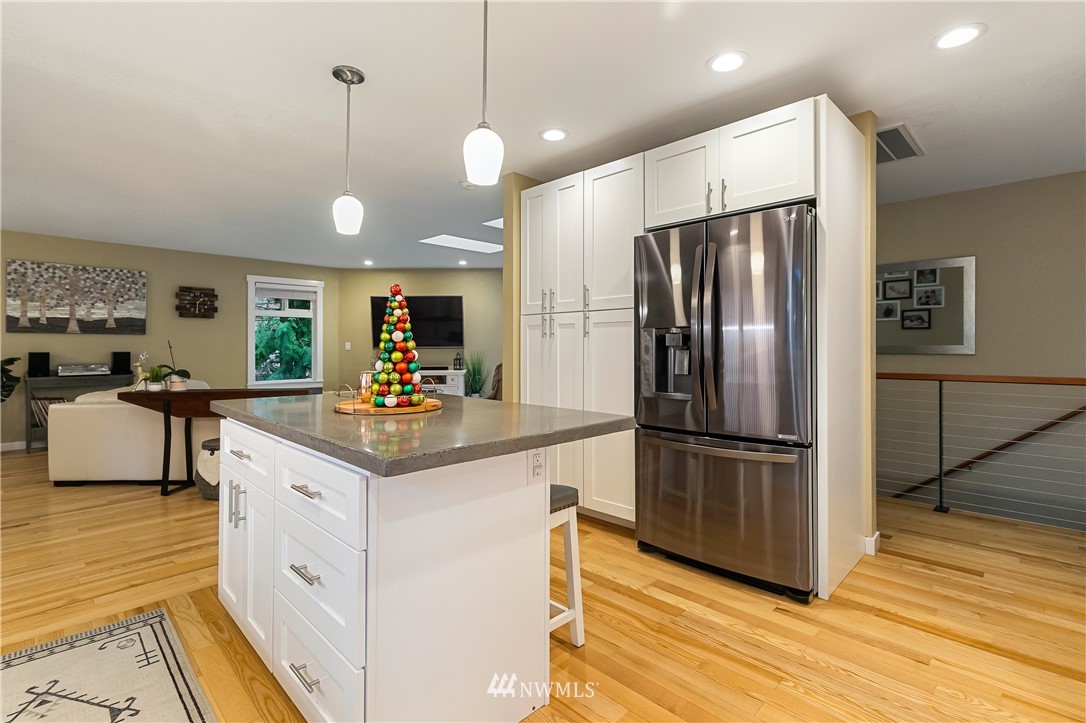 4205 Ridgewood Avenue Bellingham, WA 98229 - Photo 11 of 37 Gallery Image 11