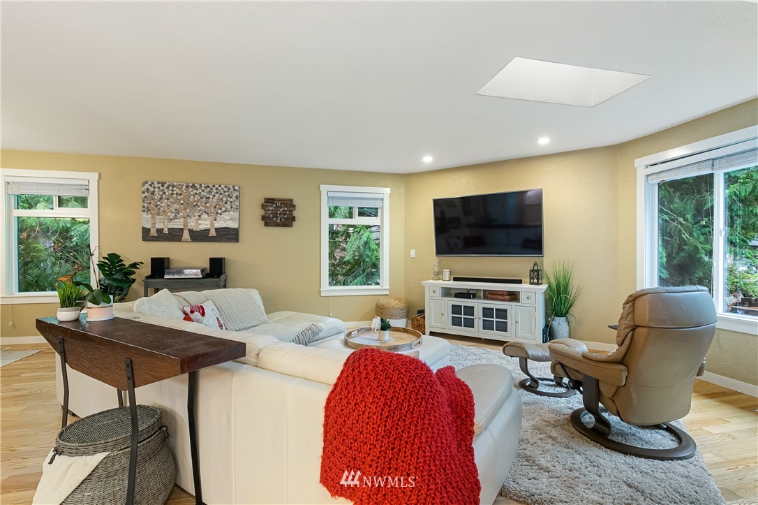 4205 Ridgewood Avenue Bellingham, WA 98229 - Photo 6 of 37 Gallery Image 6