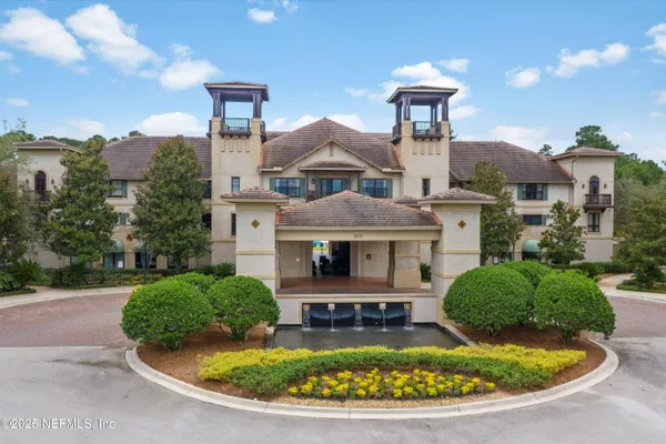 $2,950 | 945 Registry Boulevard, Unit 201, St. Augustine, FL 32092