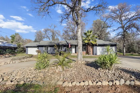 $424,900 | 3404 Snavely Drive, Redding, CA 96003