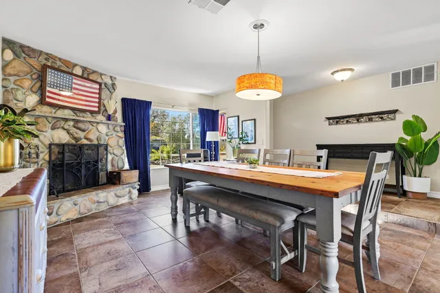 $424,900 | 3404 Snavely Drive, Redding, CA 96003