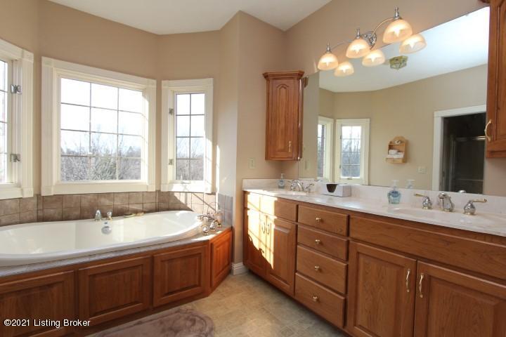 1138 Mays Road Lawrenceburg, KY 40342 - Photo 39 of 97 IMG_0377 (Small)