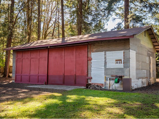 87974 8th Street Veneta, OR 97487 - Photo 13 of 48 a view of a house with a yard