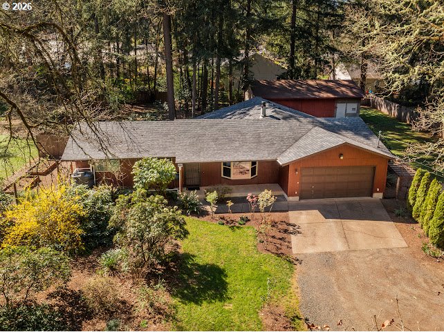 87974 8th Street Veneta, OR 97487 - Photo 4 of 48 a view of a house with a yard